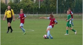 Dwa piękne gole i remis trampkarzy starszych