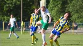 KS Krapkowice - PORAWIE Większyce 1-4 (1-4)