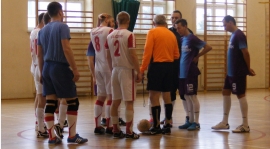 TW- Zieliniec 12-1 (7-0)