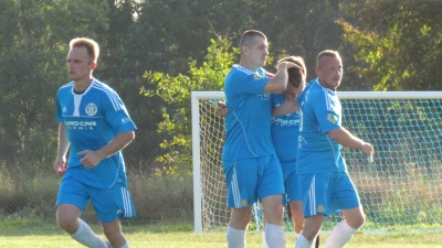 KS Euro-Car Wrzesina - Warmianka Bęsia 4:2 (1:1)
