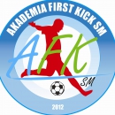 Akademia First kick SM