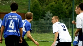 Lider na cel!