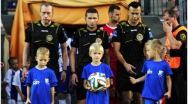 Sebastian Jarzębak sędzią pucharowego meczu z Chrobrym