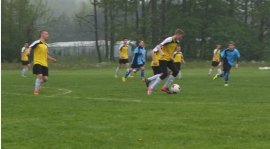 Lider pokonany!