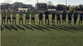 A KLASA: MŁODZIK - DROGOWIEC 2:4 .