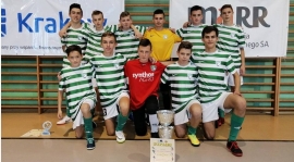 U15: Trampkarze wygrali halowy turniej z okazji Święta Niepodległości