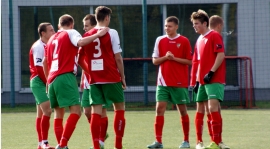 Siedmiu z rocznika 98 w sparingu pierwszej drużyny