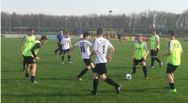 Ważne zwycięstwo juniorów starszych