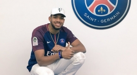 Karl-Anthony Byer besøger Paris Saint-Germain