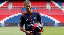 Overførsel af brasiliansk angriber Neymar