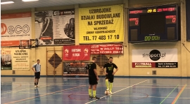 Zgodnie z tradycją, Bongo 4:1 UNS