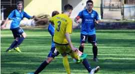 Derby na remis