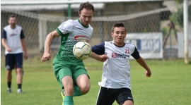 Przegrana z Czarnymi Starcza