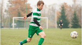 Wyszli na naturalne boisko, solidny sparing z Czarnymi