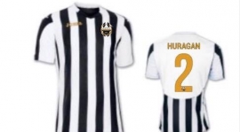 Stroje na obóz.