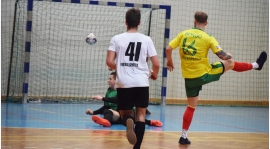 Efektowne zwycięstwo na koniec roku, Bongo 11:3 GTW