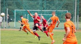 Gdy potrzeba gola... Zadzwoń do Karola!