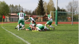 Zovia wygrywa z liderem