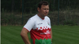 IV: PRZEMSZA SIEWIERZ BEZ TRENERA
