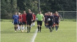 Seniorzy: Przegrana z faworytem ligi