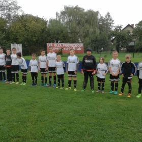 MŁODZICY LKS STRAŻAK DĘBOWIEC - LKS OLZA POGWIZDÓW