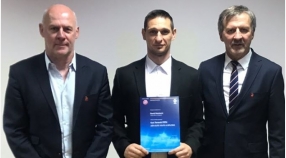 Trener Niezbecki po egzaminie na licencję UEFA A Elite Youth