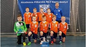 Zwycięstwo w Winther Cup Kania .