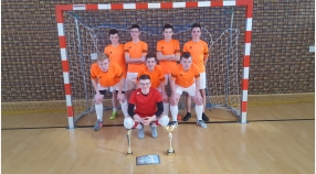 Halowy Turniej Juniorów Młodszych - Woźniki