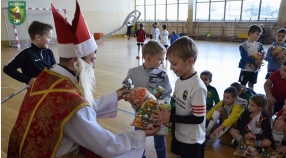 Turniej Mikołajkowy żaków i skrzatów
