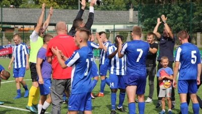 Seniorzy pokonali u siebie Jezioraka Szczecin 2:1 (1:0)