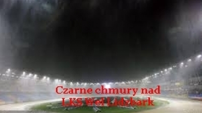 czarne chmury