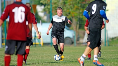 Unia po pierwszym sparingu. Wygrana 6:4