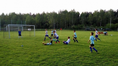 Wyjazdowe zwycięstwo orlików E1
