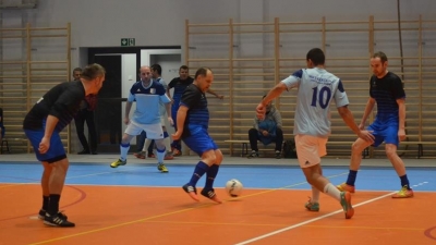 3.Czołówka traci punkty