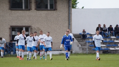 MKS Szczawno Zdrój górą z meczu z Unią; MKS - Unia 3-0
