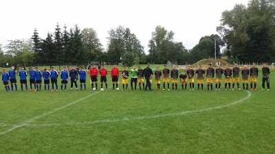 Juniorzy zwyciężają w ostatnich minutach gry