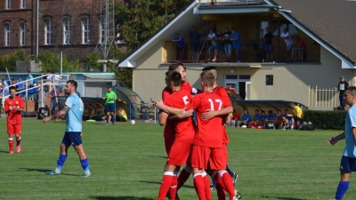 Olimpia Lewin Brzeski - Stal 1:9