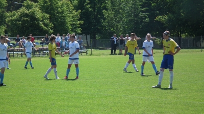 ROCZNIK 2001/2002: Cenny punkt z Kanią Gostyń