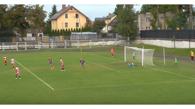 Kuriozalny samobój w meczu Warmia - Sparta