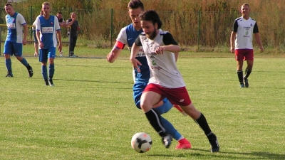 Victoria Laski - Korona Pogoń Stawiszyn 0:2 (0:1)