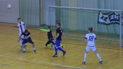 Tur 1921 Turek II- OSP Turek 3:0, grupa B- turniej mikołajkowy.