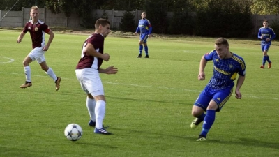 START - MYŚLIWIEC 1-0