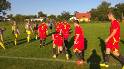 Perła Borzechów vs Iskra Krzemień