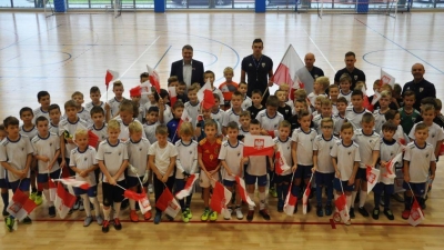 "Piknik Piłkarski 100 flag na 100 lat"
