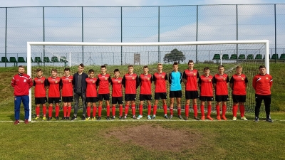 Juniorzy: Kolejka 1. Pokój Sadów 1 - 6 Płomień Przystajń