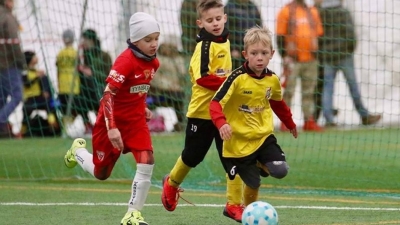 UKS Lechia Dzierżoniów rocznik 2010 na turniejach od balonem