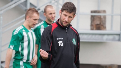Cekawka wygrywa w Rzeszotarach, klasyczny hat-trick Marka Pajki