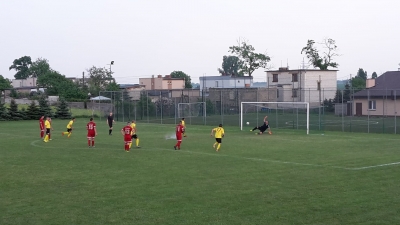 WRONCZYN TRACI LIDERA! 21. kolejka: LZS Wronczyn - Wicher Strzyżewo 2:3 (0:1)