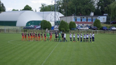 Junior Mł:Serokomla lepsza w małych derbach.