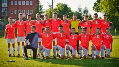 Młodzik Radom - Broń 1:1 (1:0)